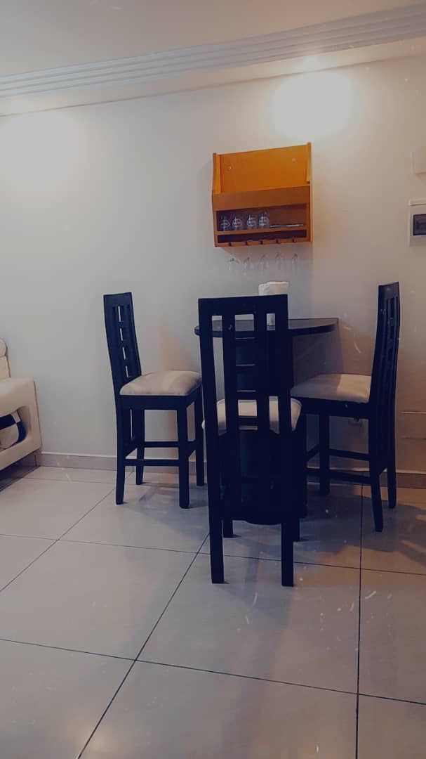 Chambre salon | Meublée à Angré – Image 5